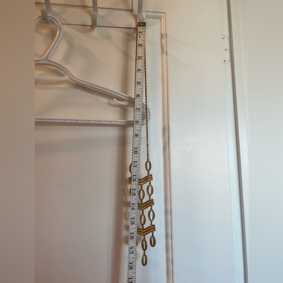 Long statement pendant necklace gold-tone - Picture 3 of 5